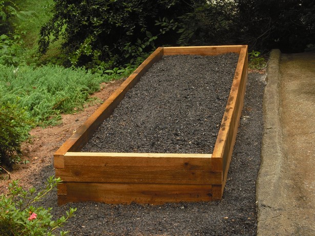 hot-to-build-a-raised-garden-bed-76_11 Горещо за изграждане на повдигнато градинско легло