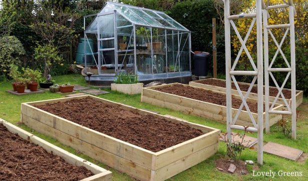 make-your-own-raised-beds-32_4 Направете свои собствени повдигнати легла