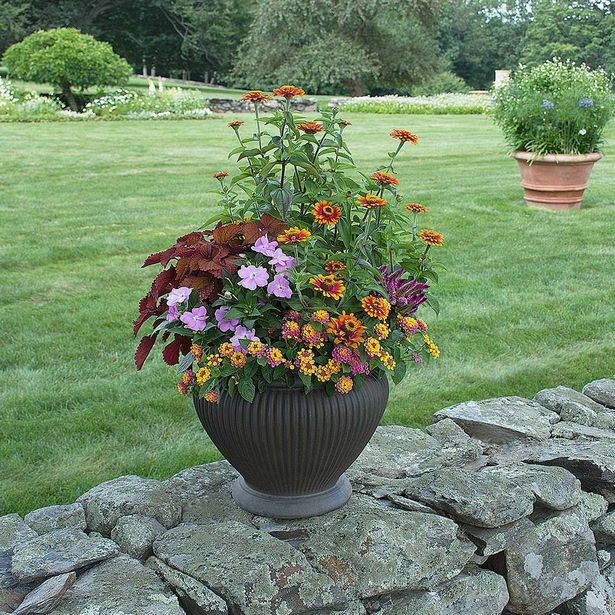 outdoor-flower-container-designs-43_5 Открит цвете контейнер дизайни