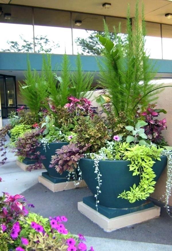outdoor-garden-planter-ideas-44_15 Градински градински идеи