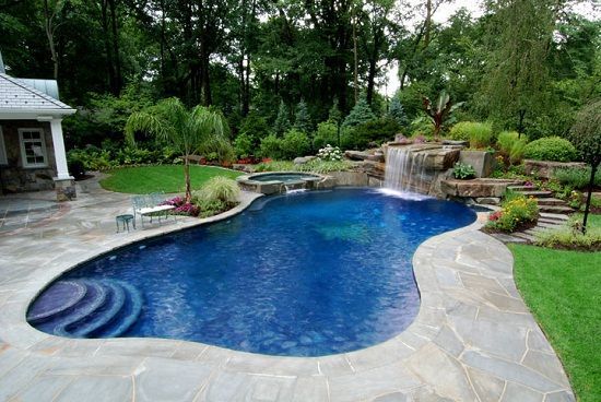 Дизайн на двор на басейна