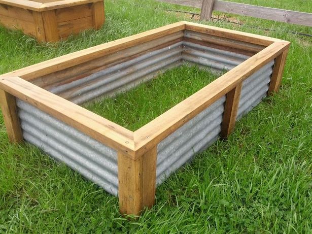 raised-vegetable-planter-boxes-16 Повдигнати зеленчукови плантаторски кутии