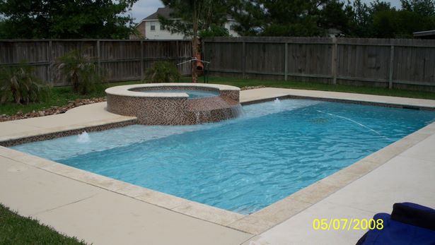 simple-pool-patio-ideas-96 Прости идеи за вътрешен двор на басейна