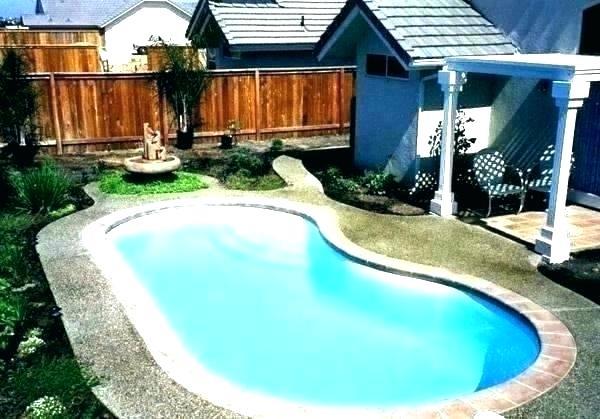 simple-pool-patio-ideas-96_8 Прости идеи за вътрешен двор на басейна