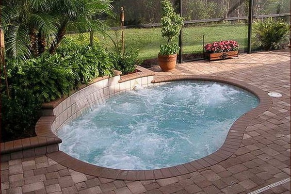 small-patio-pool-73_5 Малък вътрешен двор басейн
