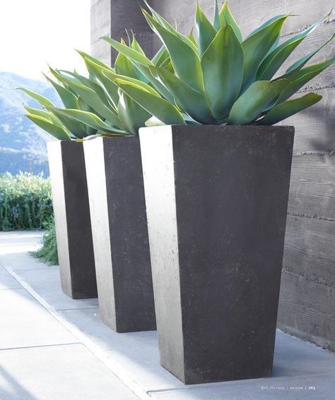 tall-outdoor-planters-42_2 Високи външни саксии
