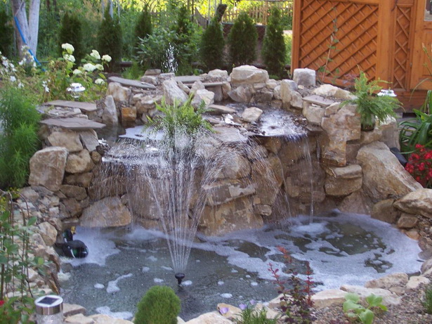 backyard-pond-fountains-90_16 Двор езерце фонтани