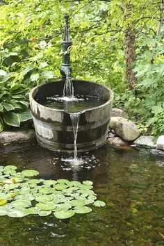 backyard-pond-fountains-90_7 Двор езерце фонтани
