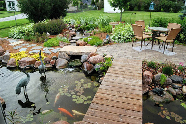 beautiful-backyard-ponds-91_18 Красиви двор езера