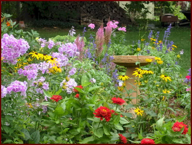 beautiful-flower-beds-18_18 Красиви цветни лехи