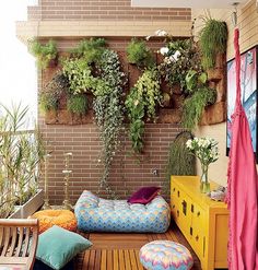 cool-patio-ideas-for-small-spaces-45_16 Готини идеи за вътрешен двор за малки пространства
