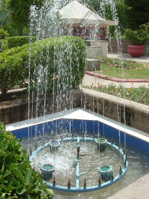 garden-design-with-water-fountain-86_3 Градински дизайн с фонтан