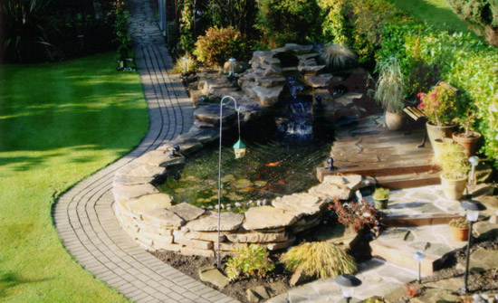 garden-pond-water-features-48_2 Характеристики на градинското езерце