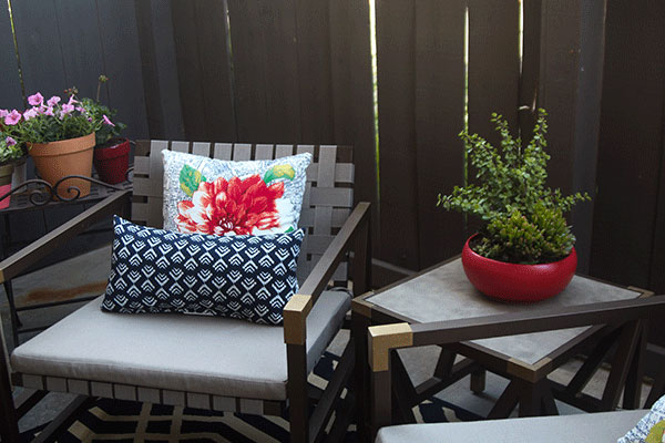 ideas-for-decorating-a-small-patio-06_16 Идеи за декориране на малък вътрешен двор