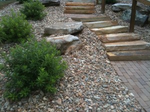 landscaping-ideas-with-stone-and-mulch-11_16 Идеи за озеленяване С камък и мулч