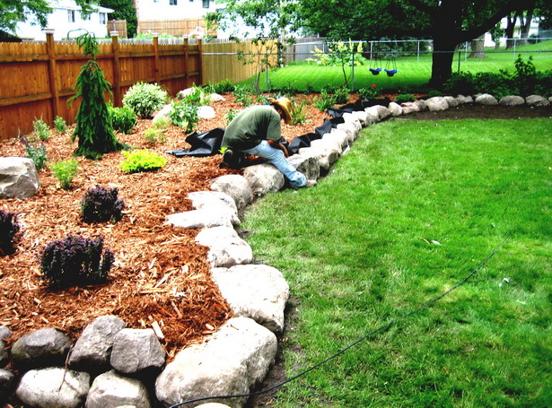 landscaping-using-rocks-and-stones-61_14 Озеленяване с камъни и камъни