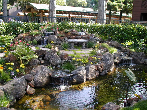 landscaping-with-water-features-63_19 Озеленяване с водни характеристики