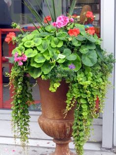 outdoor-flower-planter-ideas-11_16 Открит цвете плантатор идеи
