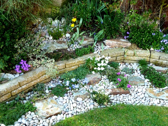 pebble-landscaping-ideas-92_8 Идеи за озеленяване на камъчета