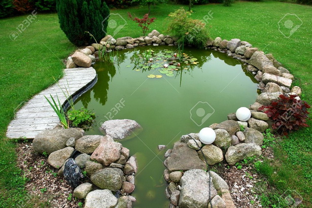 pond-in-a-garden-85_18 Езерце в градина