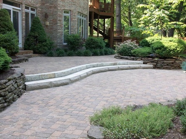 simple-patio-designs-with-pavers-94_9 Прости дизайни на вътрешен двор с павета