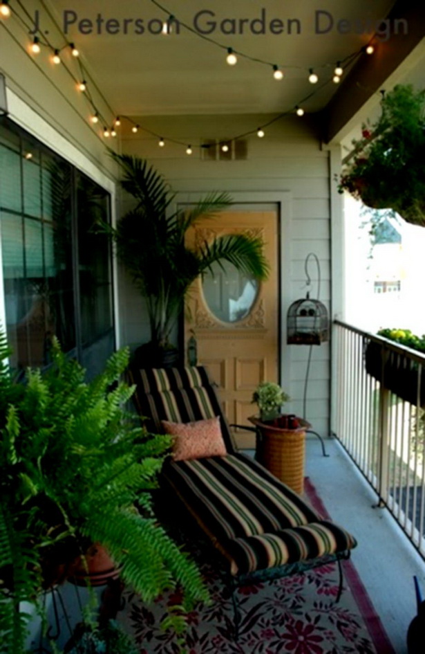 small-apartment-balcony-garden-ideas-84_15 Малък апартамент балкон градински идеи