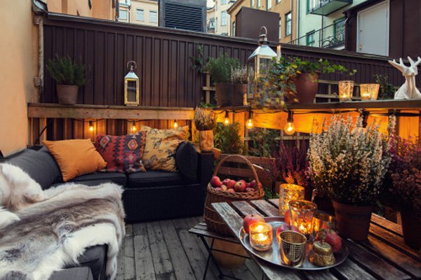 small-apartment-patio-ideas-91_15 Малък апартамент Идеи за вътрешен двор