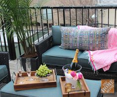 small-apartment-patio-ideas-91_18 Малък апартамент Идеи за вътрешен двор