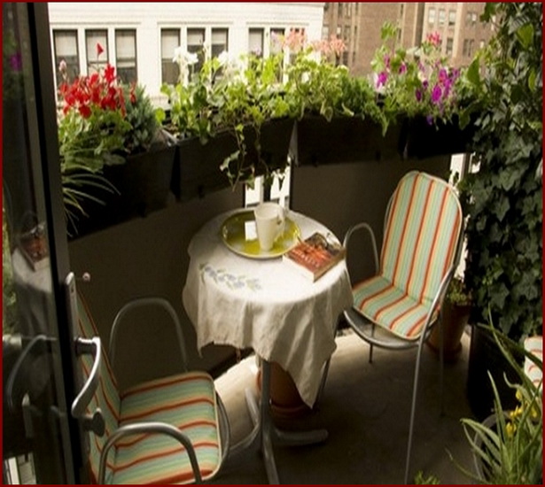 small-apartment-patio-ideas-91_19 Малък апартамент Идеи за вътрешен двор