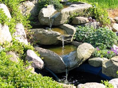 small-garden-ponds-with-waterfalls-00_13 Малки градински езера с водопади