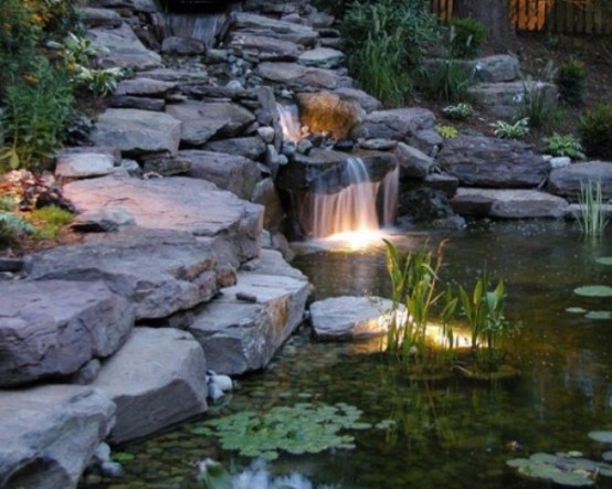 small-garden-ponds-with-waterfalls-00_8 Малки градински езера с водопади