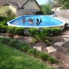 Идеи за озеленяване на задния двор с басейн