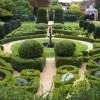 Класическа английска градина