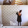 Украсете стената на стаята си