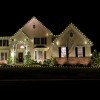 Коледни светлини за външната страна на къщата