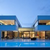 Дизайн на къща с басейн